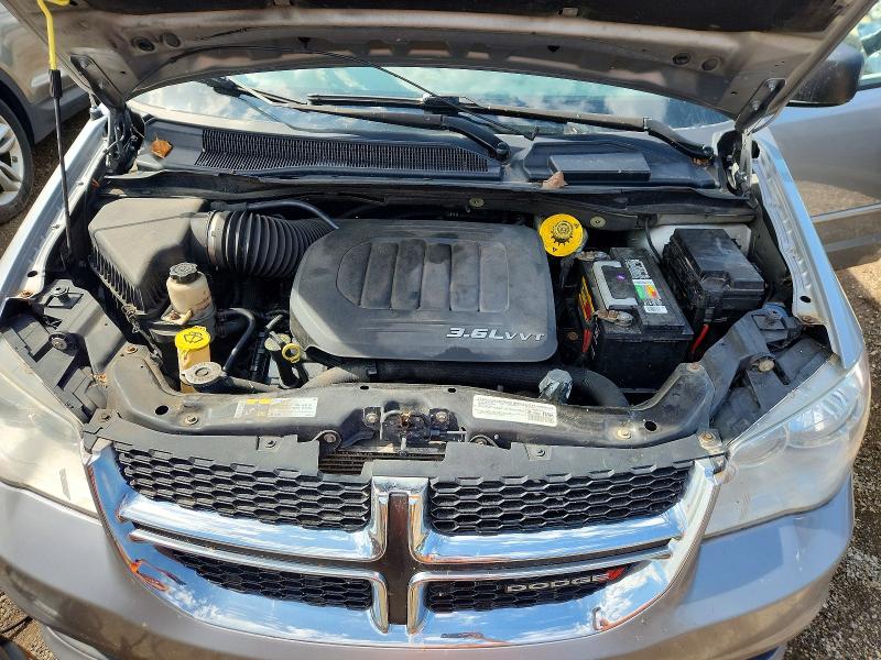 68886946 :رقم المزاد ، 2C4RDGBG0FR558573 vin ، 2015 Dodge Grand Caravan مزاد بيع