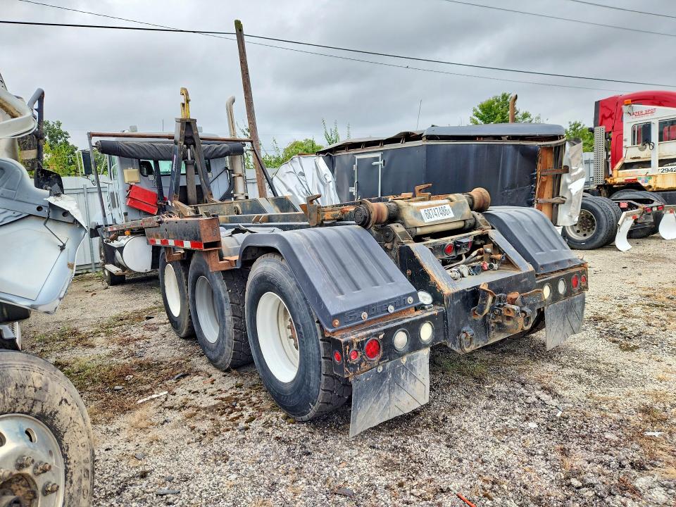Aukcja sprzedaży 1999 Mack Cl713, vin: 1M2AD09C8XW009117, numer aukcji: 68747486