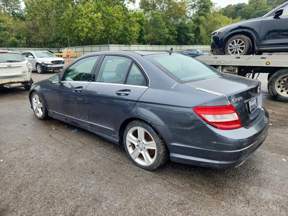 69916106 :رقم المزاد ، WDDGF8BB5AR107848 vin ، 2010 Mercedes-benz C مزاد بيع