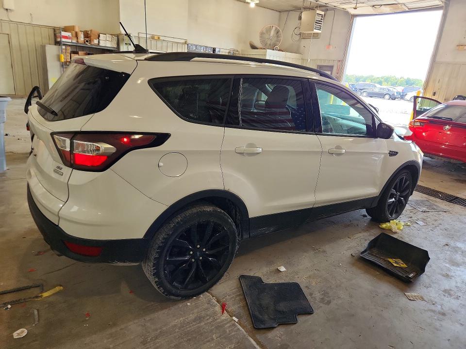 Продажа на аукционе авто 2018 Ford Escape, vin: 1FMCU0GD9JUA52274, номер лота: 68507996