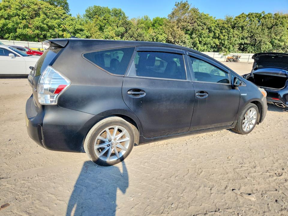 2014 Toyota Prius V მანქანა იყიდება აუქციონზე, vin: JTDZN3EU2E3300019, აუქციონის ნომერი: 69588156