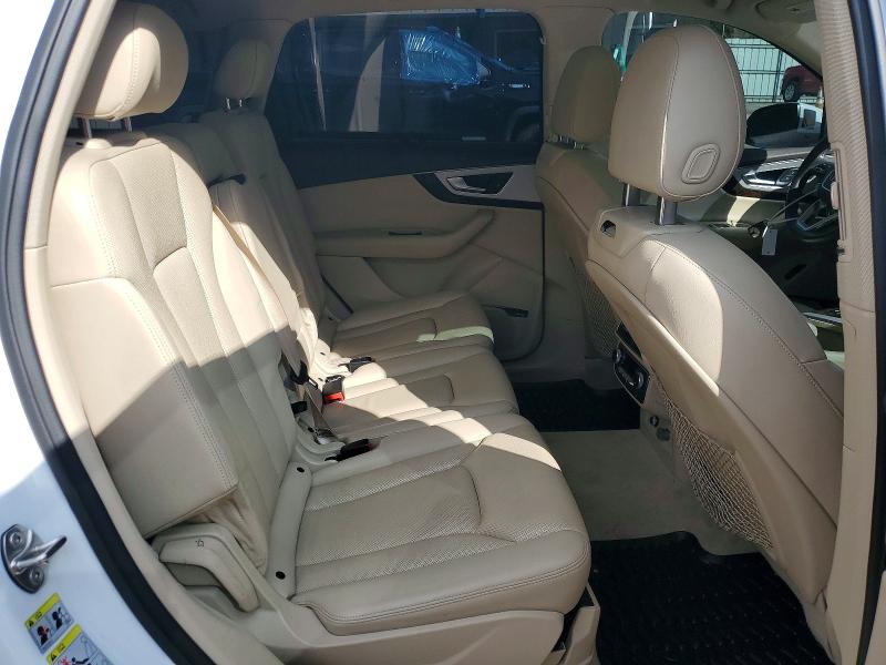 69412626 :رقم المزاد ، WA1LHAF78JD039732 vin ، 2018 Audi Q7 مزاد بيع