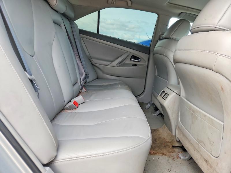 68029746 :رقم المزاد ، 4T1BB46KX7U021892 vin ، 2007 Toyota Camry مزاد بيع