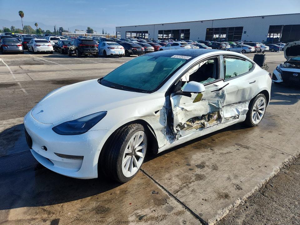 Auction sale of the 2022 Tesla Model 3, vin: 5YJ3E1EAXNF304550, lot number: 70564586
