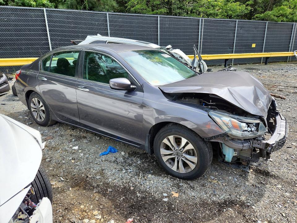 2015 Honda Accord მანქანა იყიდება აუქციონზე, vin: 1HGCR2E34FA016093, აუქციონის ნომერი: 68163606