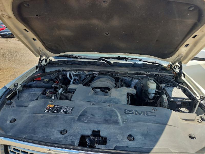 67850876 :رقم المزاد ، 1GKS2JKJ8FR663131 vin ، 2015 Gmc Yukon Xl مزاد بيع