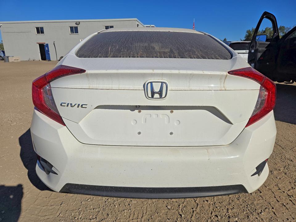 Продажа на аукционе авто 2018 Honda Civic, vin: 2HGFC2E50JH043818, номер лота: 67816496