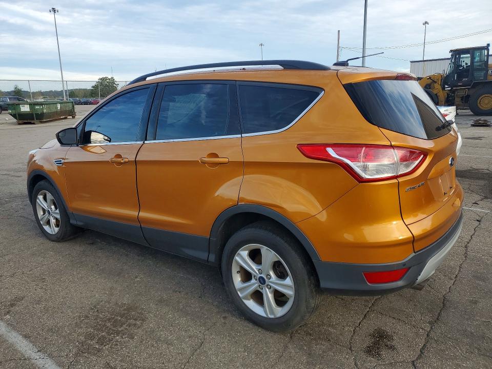 Продажа на аукционе авто 2016 Ford Escape, vin: 1FMCU0GX2GUB56902, номер лота: 70904786