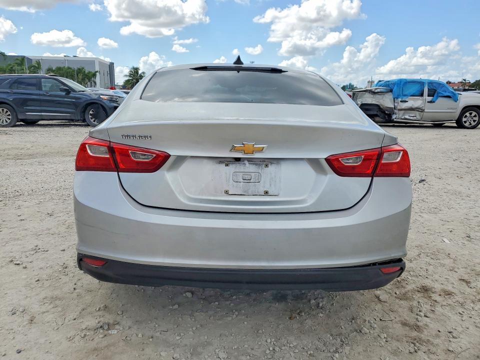 70618996 :رقم المزاد ، 1G1ZB5ST0HF277948 vin ، 2017 Chevrolet Malibu مزاد بيع