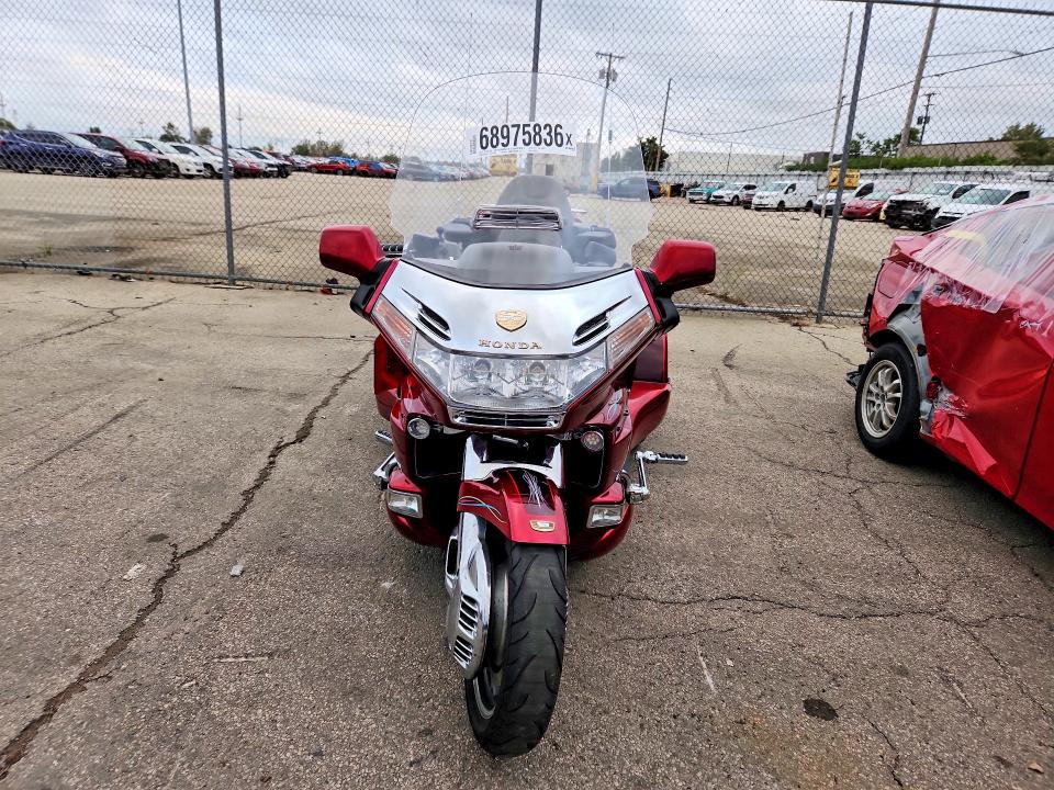 Продажа на аукционе авто 1999 Honda Gl1500, vin: 1HFSC2236XA104957, номер лота: 68975836