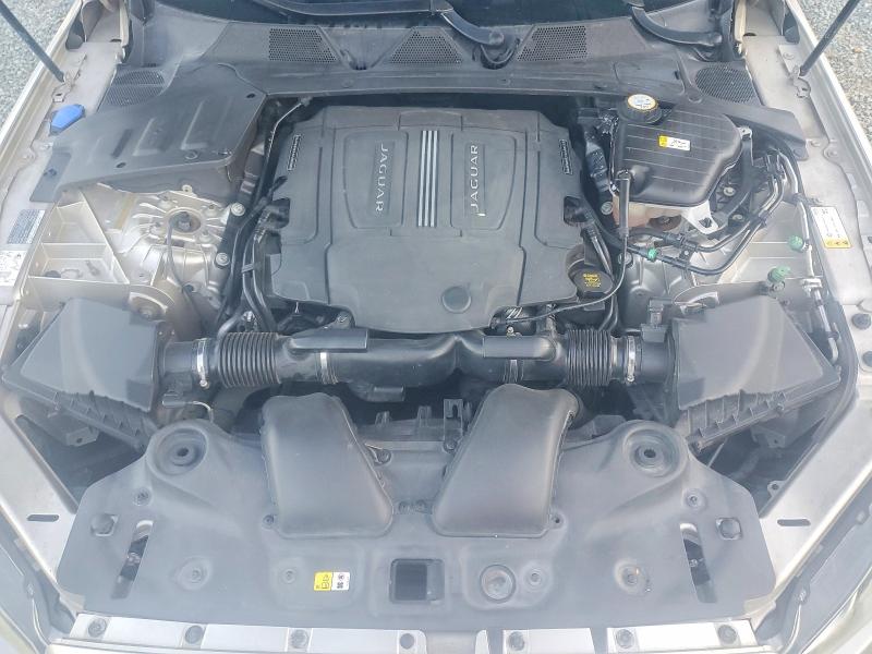 70875976 :رقم المزاد ، SAJWA2G72G8V96327 vin ، 2016 Jaguar Xjl مزاد بيع