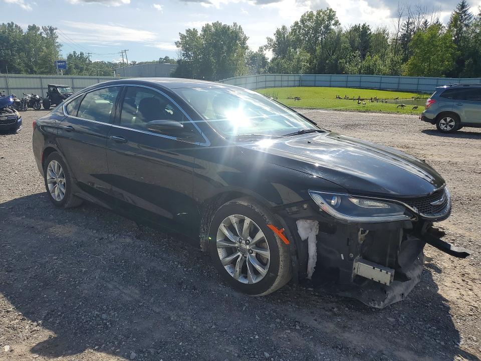 67971576 :رقم المزاد ، 1C3CCCCG7FN565294 vin ، 2015 Chrysler 200 مزاد بيع
