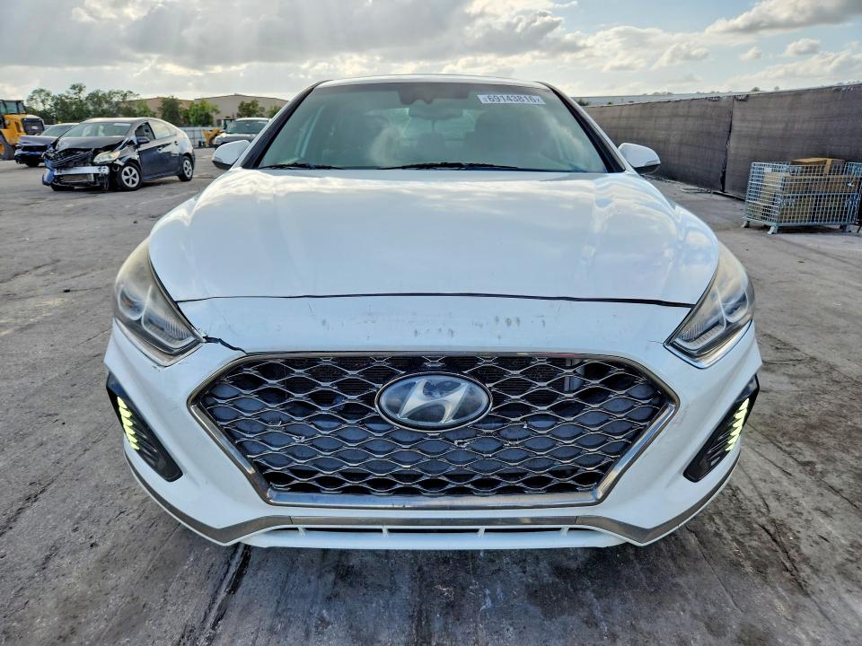 2018 Hyundai Sonata მანქანა იყიდება აუქციონზე, vin: 5NPE34AFXJH700409, აუქციონის ნომერი: 69143816