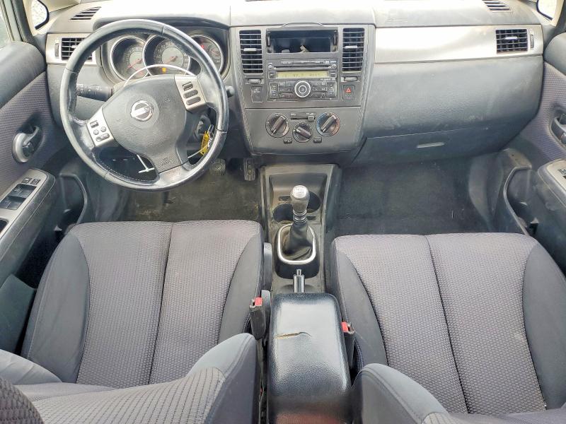 68262436 :رقم المزاد ، 3N1BC11E68L385436 vin ، 2008 Nissan Versa مزاد بيع
