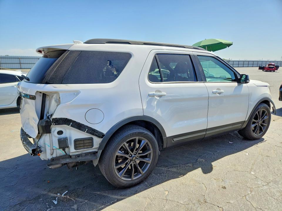 Продаж на аукціоні авто 2017 Ford Explorer, vin: 1FM5K7D81HGC21579, номер лоту: 70828346