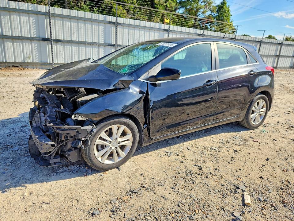 67697806 :رقم المزاد ، KMHD35LH1FU245118 vin ، 2015 Hyundai Elantra Gt مزاد بيع