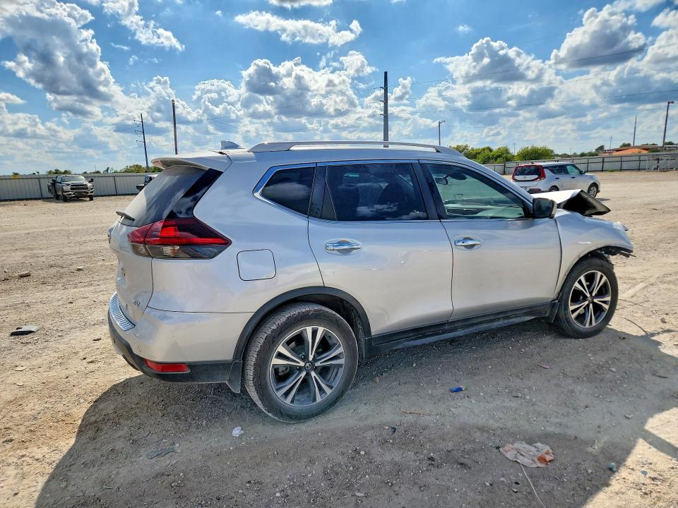 2019 Nissan Rogue მანქანა იყიდება აუქციონზე, vin: 5N1AT2MT5KC704896, აუქციონის ნომერი: 70970916