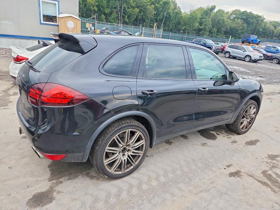 Продаж на аукціоні авто 2012 Porsche Cayenne, vin: WP1AC2A20CLA84541, номер лоту: 68037516