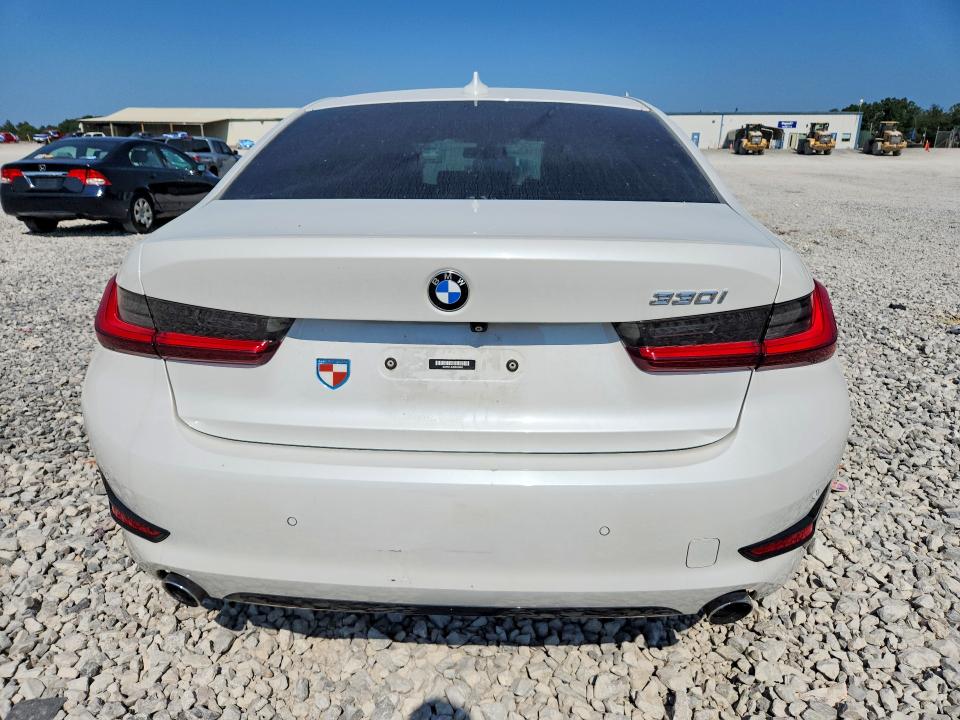 2022 Bmw 330i მანქანა იყიდება აუქციონზე, vin: 3MW5R1J04N8C45832, აუქციონის ნომერი: 67863236