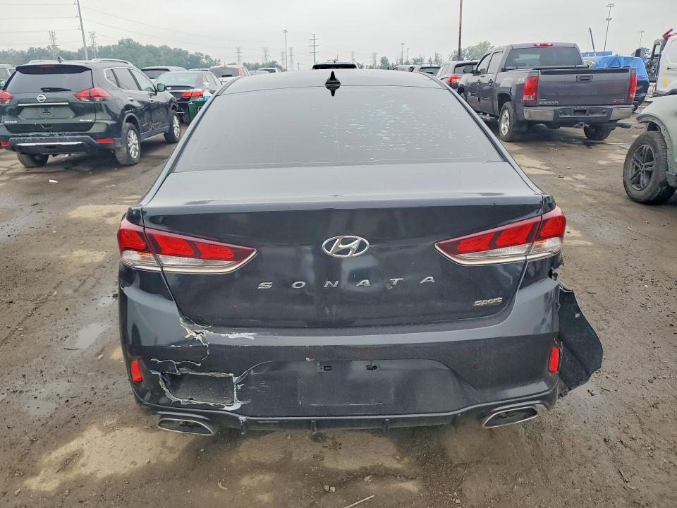 69359716 :رقم المزاد ، 5NPE34AF5KH786245 vin ، 2019 Hyundai Sonata مزاد بيع