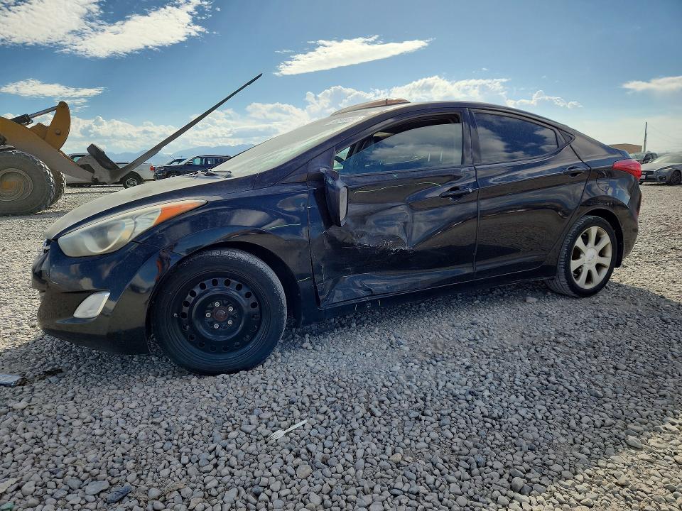 Продажа на аукционе авто 2013 Hyundai Elantra, vin: KMHDH4AE4DU927184, номер лота: 69349296