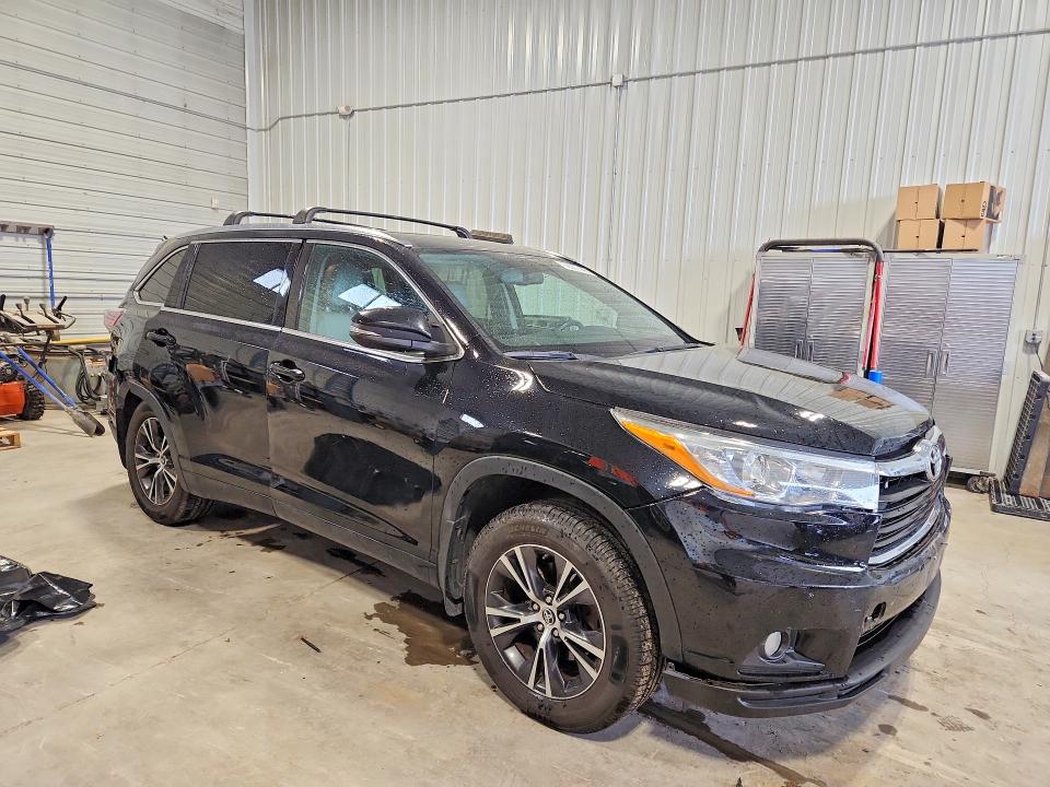 Продажа на аукционе авто 2016 Toyota Highlander, vin: 5TDJKRFH7GS227693, номер лота: 68937446