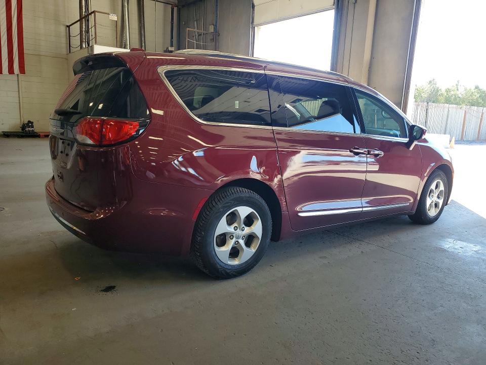 2017 Chrysler Pacifica მანქანა იყიდება აუქციონზე, vin: 2C4RC1EGXHR810960, აუქციონის ნომერი: 68518006