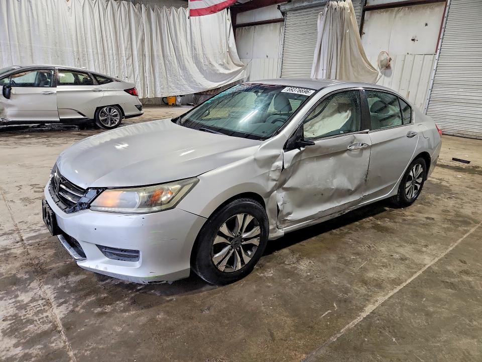 Auction sale of the 2013 Honda Accord, vin: 1HGCR2F39DA049358, lot number: 69376696