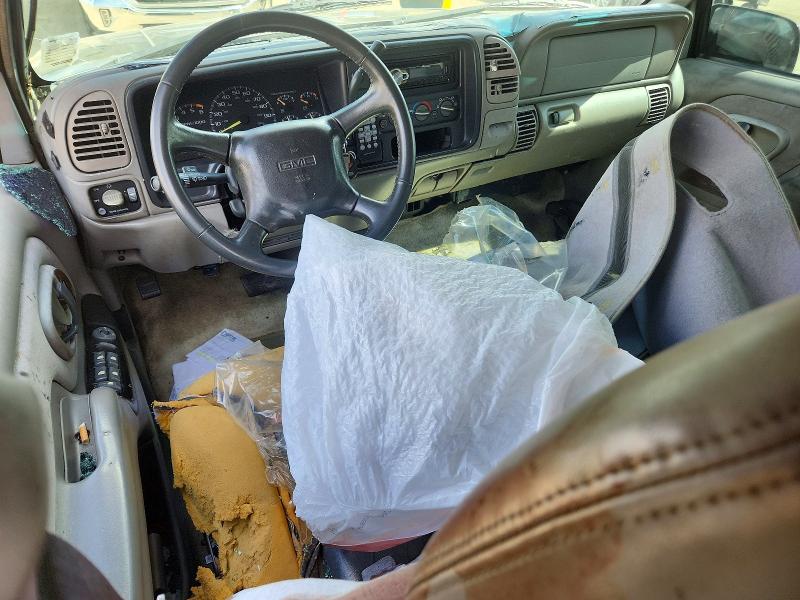 67701056 :رقم المزاد ، 1GKEC13R8XJ788323 vin ، 1999 Gmc Yukon مزاد بيع