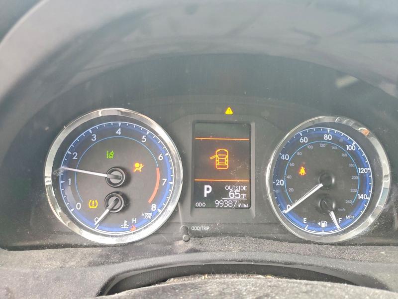 70075256 :رقم المزاد ، 2T1BURHE0JC090498 vin ، 2018 Toyota Corolla مزاد بيع
