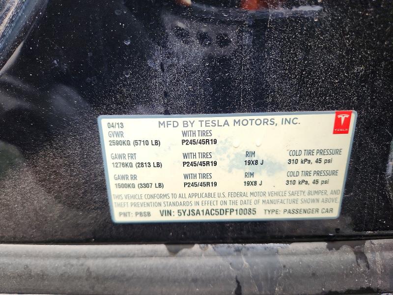 70113606 :رقم المزاد ، 5YJSA1AC5DFP10085 vin ، 2013 Tesla Model S مزاد بيع