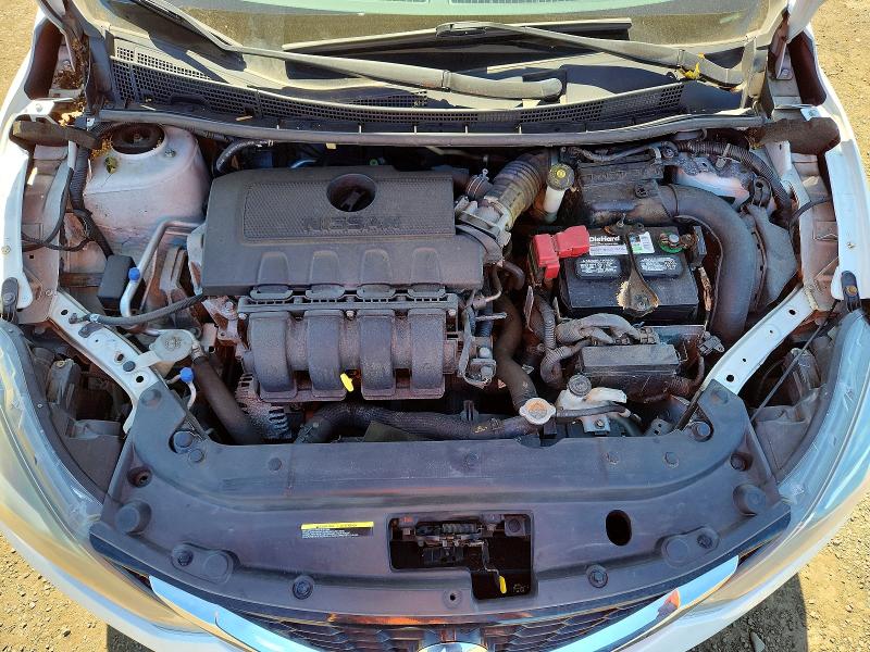67332006 :رقم المزاد ، 3N1AB7AP7JY305900 vin ، 2018 Nissan Sentra مزاد بيع