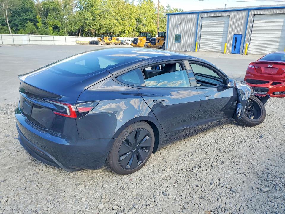 67262076 :رقم المزاد ، 5YJ3E1EB0TF214801 vin ، 2026 Tesla Model 3 مزاد بيع