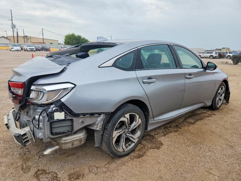 67040786 :رقم المزاد ، 1HGCV1F53LA092714 vin ، 2020 Honda Accord مزاد بيع
