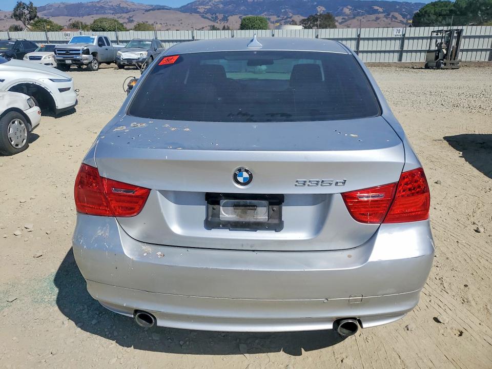 2011 Bmw 335 მანქანა იყიდება აუქციონზე, vin: WBAPN7C5XBA779496, აუქციონის ნომერი: 69428136