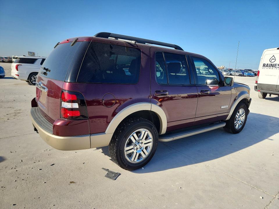 2008 Ford Explorer მანქანა იყიდება აუქციონზე, vin: 1FMEU64E38UB36593, აუქციონის ნომერი: 68944816