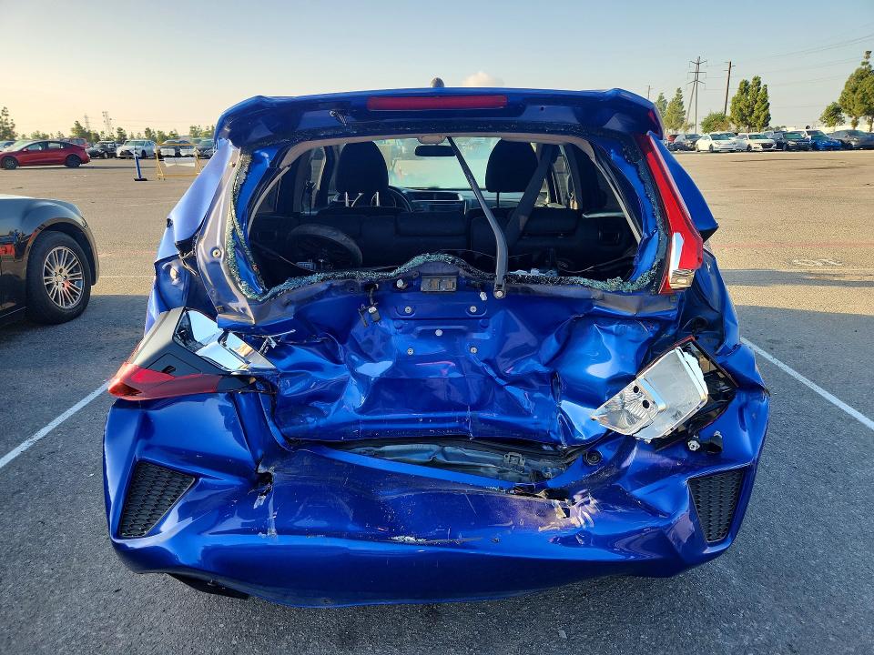 69513936 :رقم المزاد ، 3HGGK5H85FM727626 vin ، 2015 Honda Fit مزاد بيع