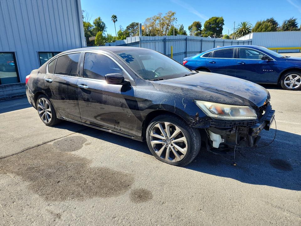 Продаж на аукціоні авто 2015 Honda Accord, vin: 1HGCR2F56FA228574, номер лоту: 69618126