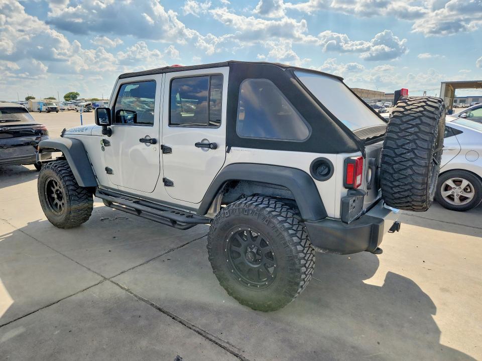 68193226 :رقم المزاد ، 1J4BA3H19AL157573 vin ، 2010 Jeep Wrangler Unlimited مزاد بيع