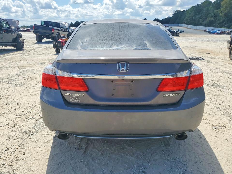 2014 Honda Accord მანქანა იყიდება აუქციონზე, vin: 1HGCR2F5XEA271636, აუქციონის ნომერი: 68263886