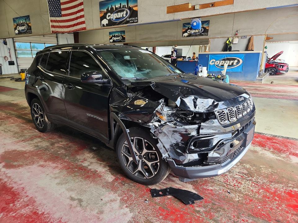 67399416 :رقم المزاد ، 3C4NJDCN6ST585724 vin ، 2025 Jeep Compass مزاد بيع