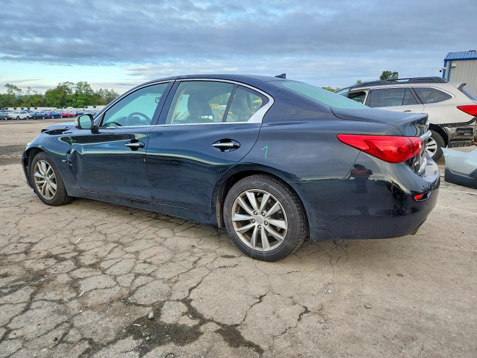 70432556 :رقم المزاد ، JN1BV7AR2FM418208 vin ، 2015 Infiniti Q50 مزاد بيع