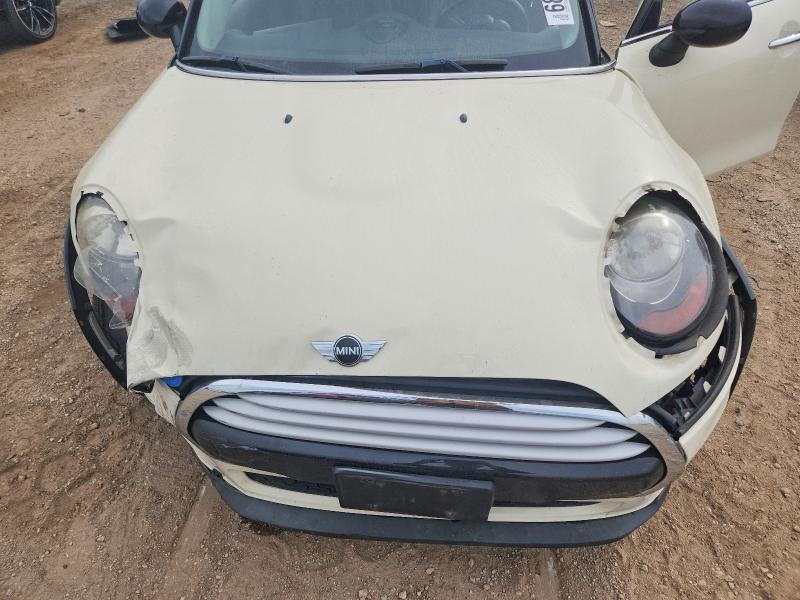 Продаж на аукціоні авто 2015 Mini Cooper, vin: WMWXS5C55FT827316, номер лоту: 68172486