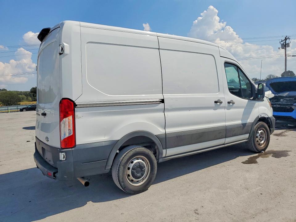 69555366 :رقم المزاد ، 1FTBR1C8XMKA19185 vin ، 2021 Ford Transit مزاد بيع
