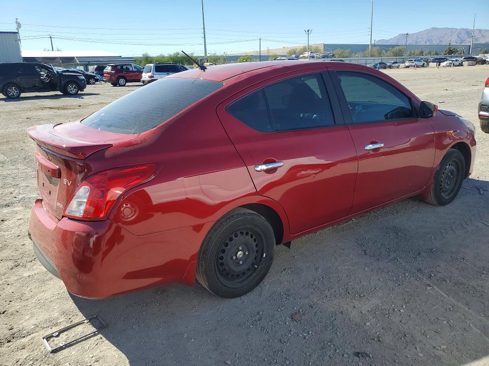 67458806 :رقم المزاد ، 3N1CN7AP2FL844364 vin ، 2015 Nissan Versa مزاد بيع