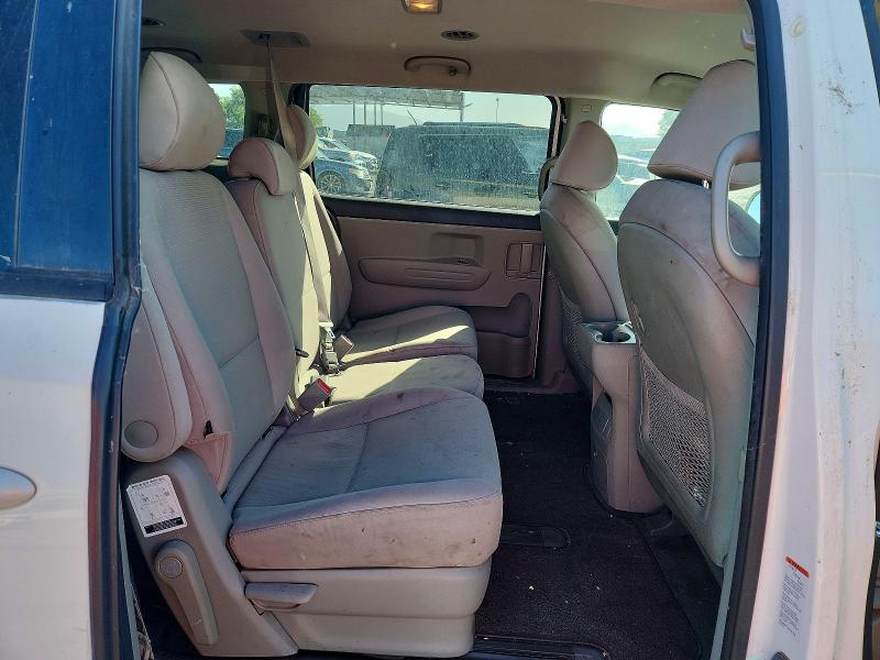 Продаж на аукціоні авто 2017 Kia Sedona, vin: KNDMB5C11H6229566, номер лоту: 70888116
