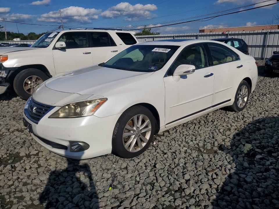 67411086 :رقم المزاد ، JTHBK1EG6B2469565 vin ، 2011 Lexus Es مزاد بيع