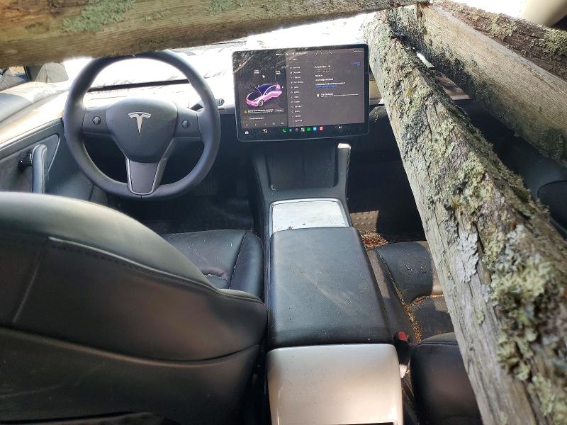 65600286 :رقم المزاد ، 5YJ3E1EB5NF261955 vin ، 2022 Tesla Model 3 مزاد بيع