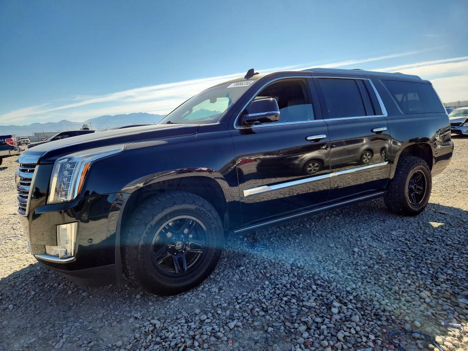 Продажа на аукционе авто 2017 Cadillac Escalade, vin: 1GYS4KKJ3HR214996, номер лота: 70086356