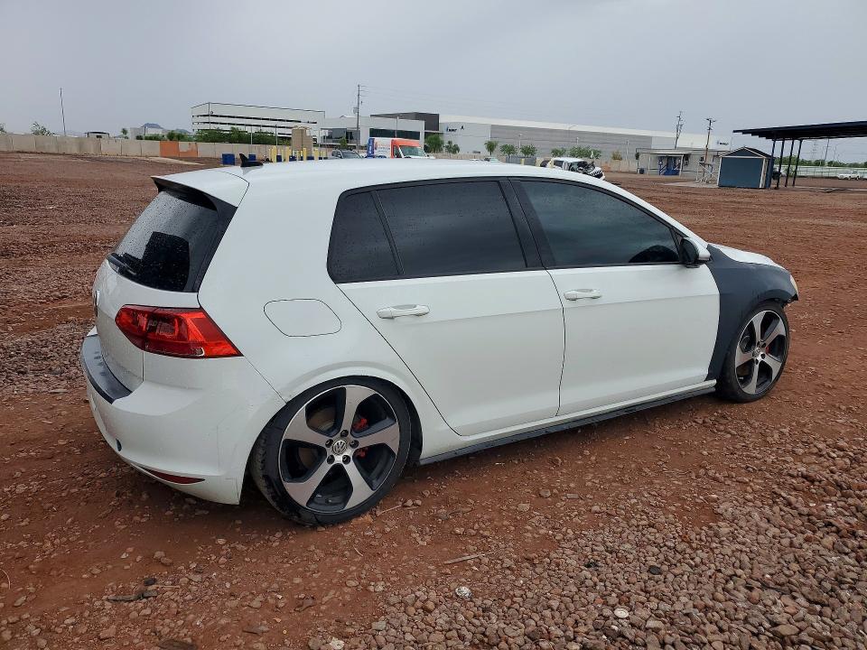 Продаж на аукціоні авто 2015 Volkswagen Gti, vin: 3VW4T7AU1FM091799, номер лоту: 70672146